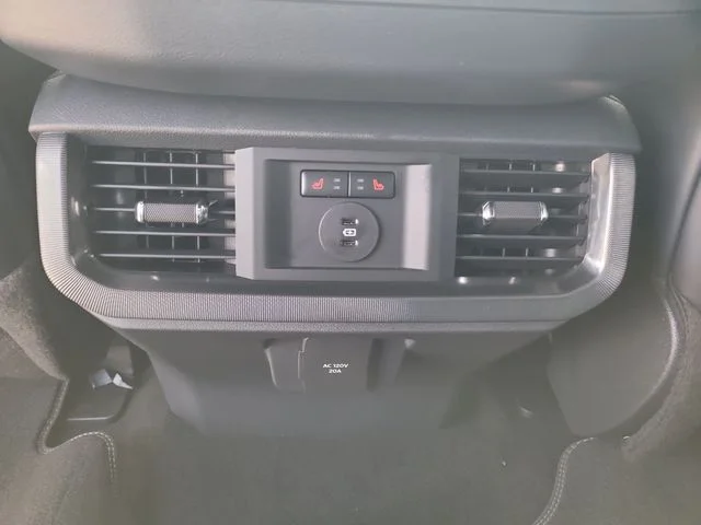 New 2026 Avalanche Ford Platinum image 15