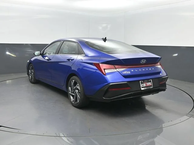 Used 2024 Blue Hyundai SEL image 26