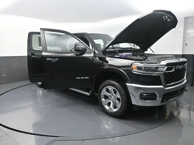 New 2026 Diamond Black Crystal Pearl-Coat Exterior Paint RAM Big Horn/Lone Star image 33