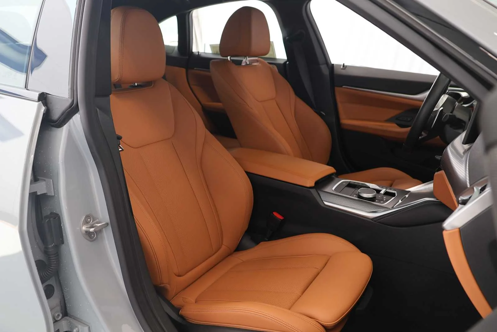 Certified Used 2025 Brooklyn Grey Metallic BMW M440i image 15