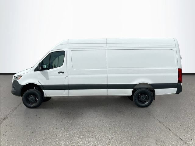 New 2026 Arctic White Mercedes-Benz Cargo 170 WB image 4