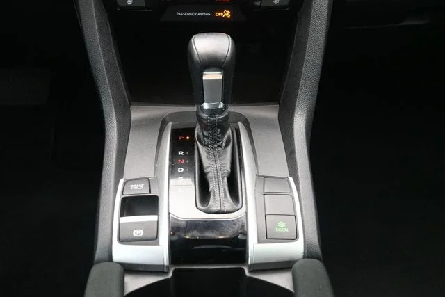 Used 2019 White Honda EX image 22