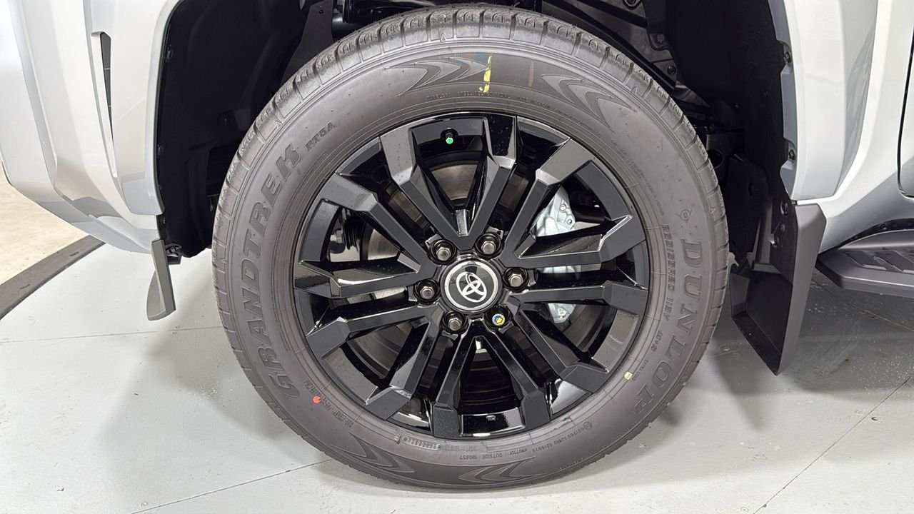 New 2026 Cutting Edge Toyota 4Runner Platinum image 24