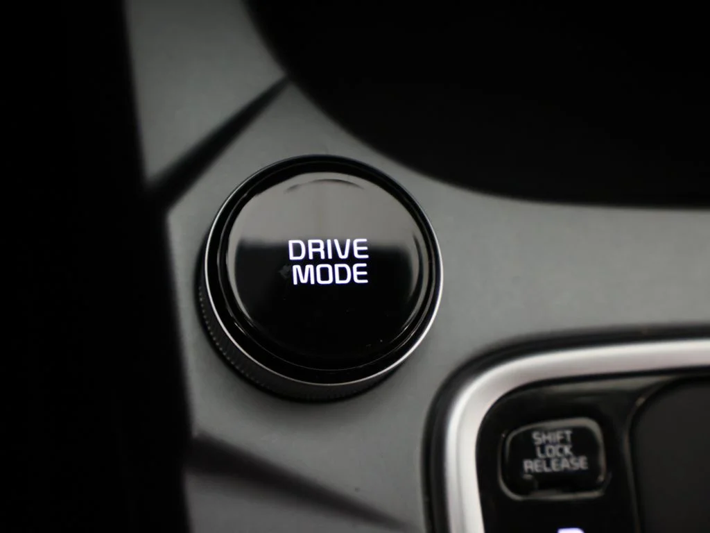 Used 2023 Black Kia LX image 45