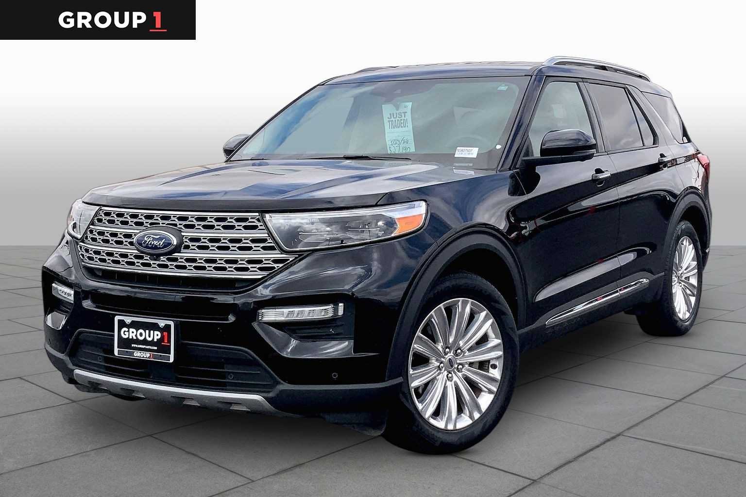 2022 Ford Explorer Limited RWD's photo
