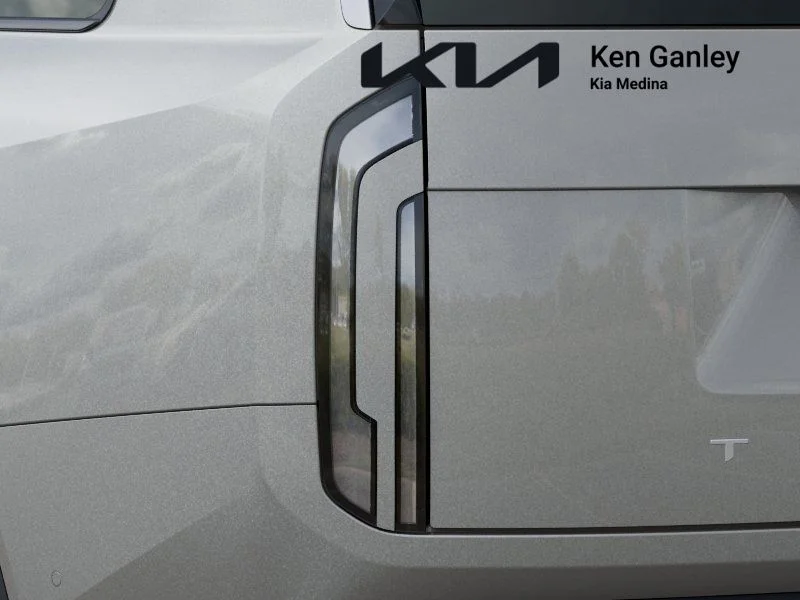 New 2027 Ivory Silver Kia S image 11