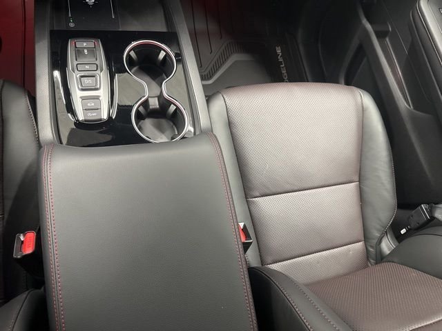 New 2026 Platinum White Pearl Honda Black Edition image 38