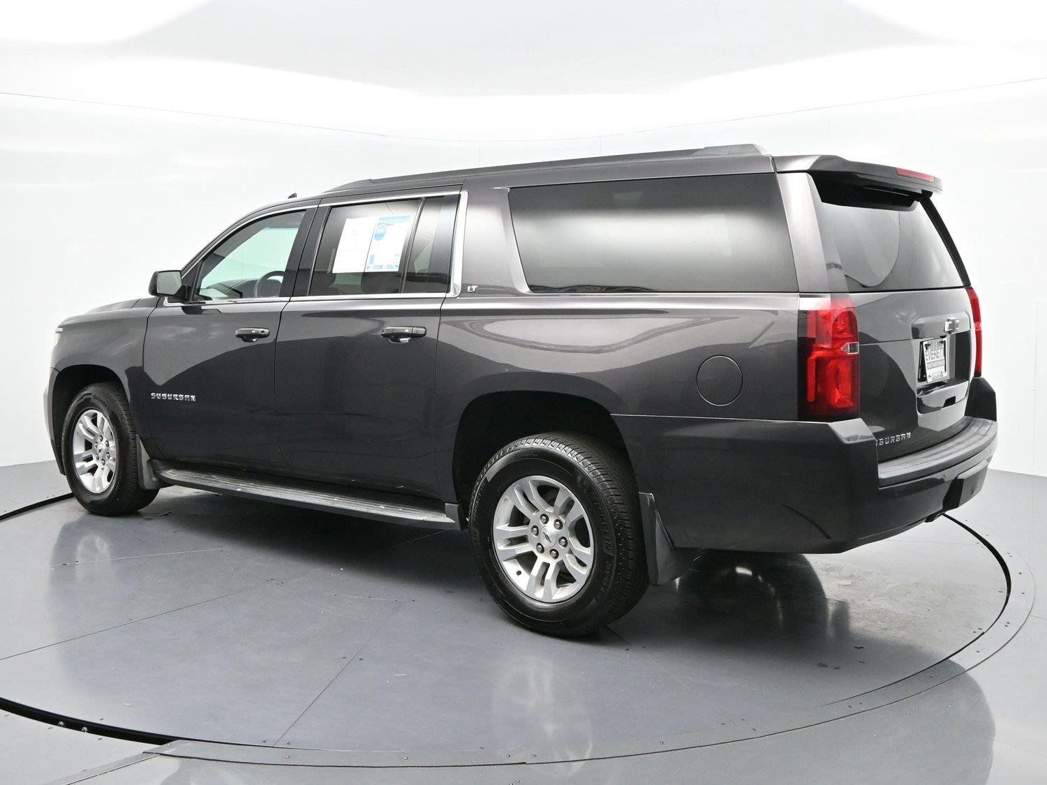 Used 2018 TUNGSTEN METALLIC Chevrolet LT image 5
