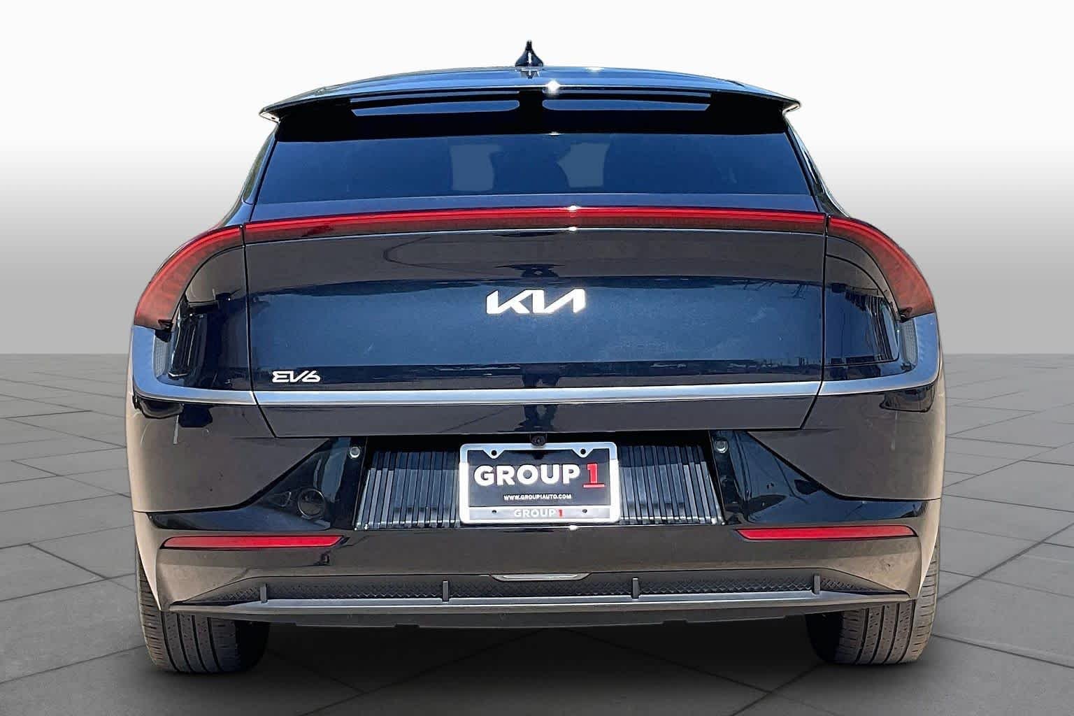 Pre-Owned 2023 Kia EV6 Wind