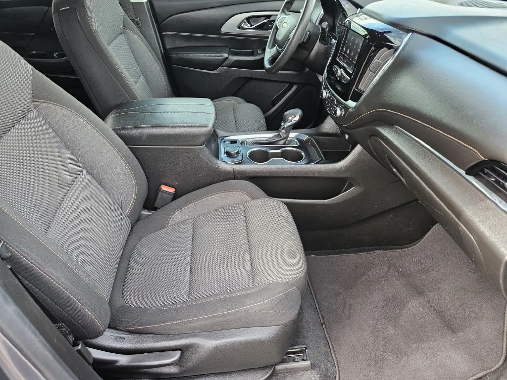 Used 2021 Gray Chevrolet LS image 14