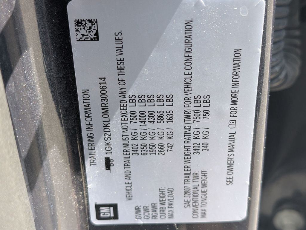 Used 2021 Green GMC Denali image 30