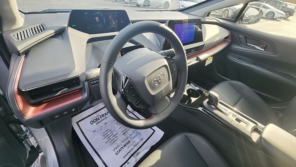 2026 Toyota Prius Plug-in Hybrid XSE - Photo 10