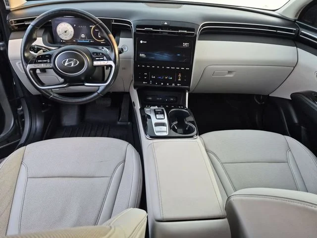 Used 2022 Silver Hyundai Limited image 32