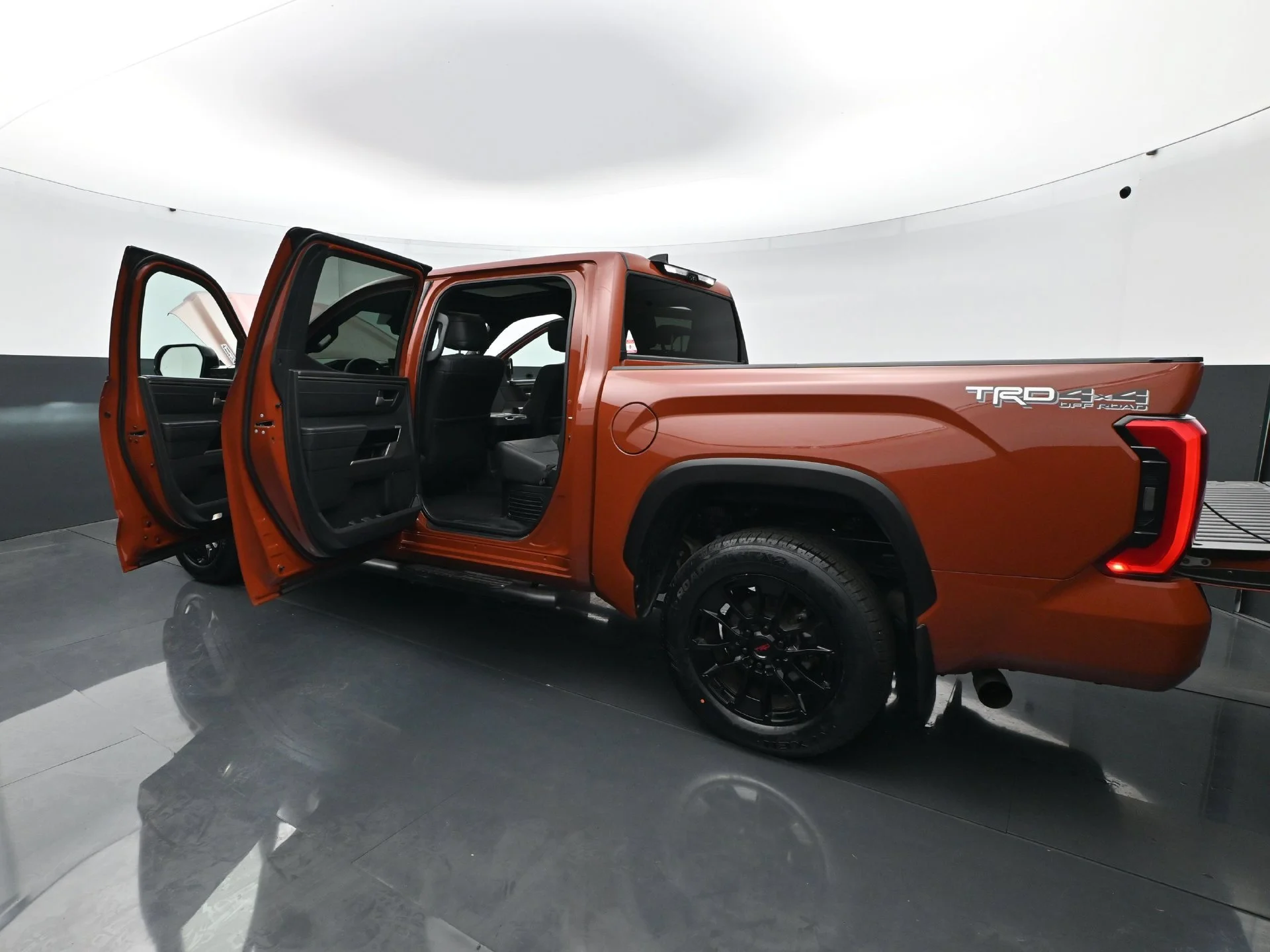 Used 2025 Terra Toyota Limited image 34