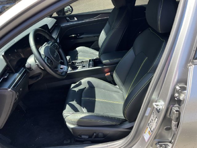 Certified Used 2025 Steel Matte Gray Kia GT image 9