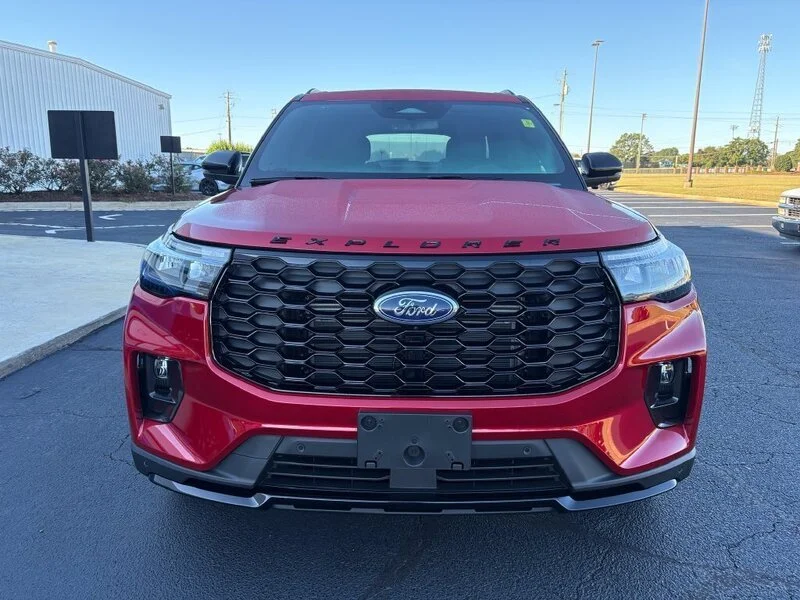 Used 2026 Red Metallic FORD ST-LINE image 3