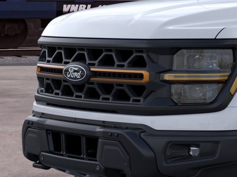 New 2026 Oxford White Ford Tremor image 17