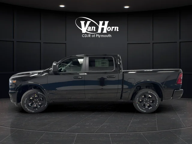 New 2026 Diamond Black Crystal Pearl-Coat Exterior Paint RAM Big Horn/Lone Star image 4