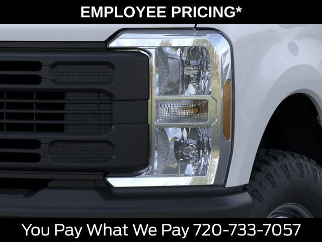 New 2026 Oxford White Ford F-250® XL image 19