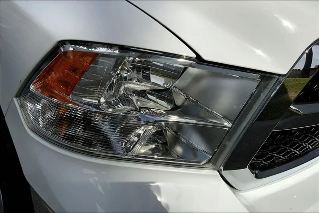 Used 2021 Bright White Clearcoat Ram Tradesman image 27