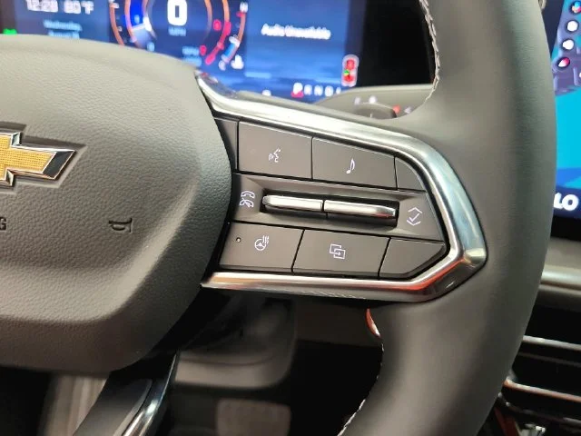 2027 Chevrolet Traverse LT - Photo 37