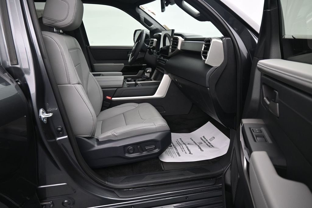 Used 2026  Toyota Limited image 13