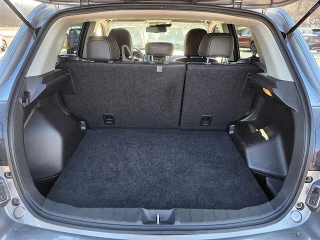 Used 2024 Gray Mitsubishi 2.0 SE image 18