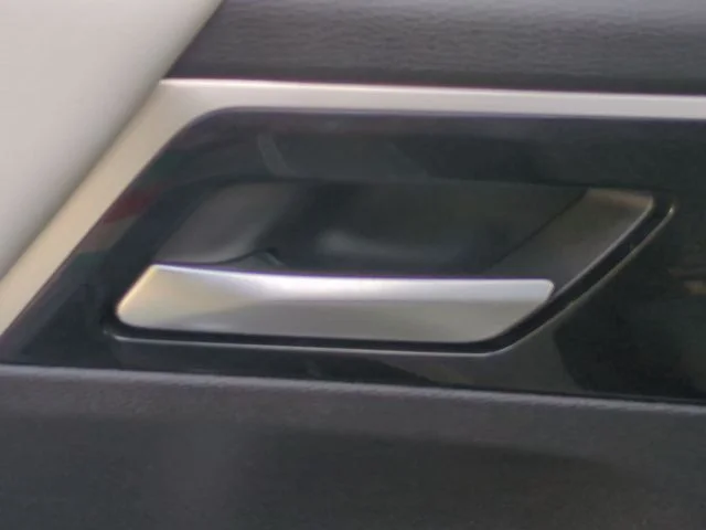 Used 2025 White Mitsubishi SEL image 30