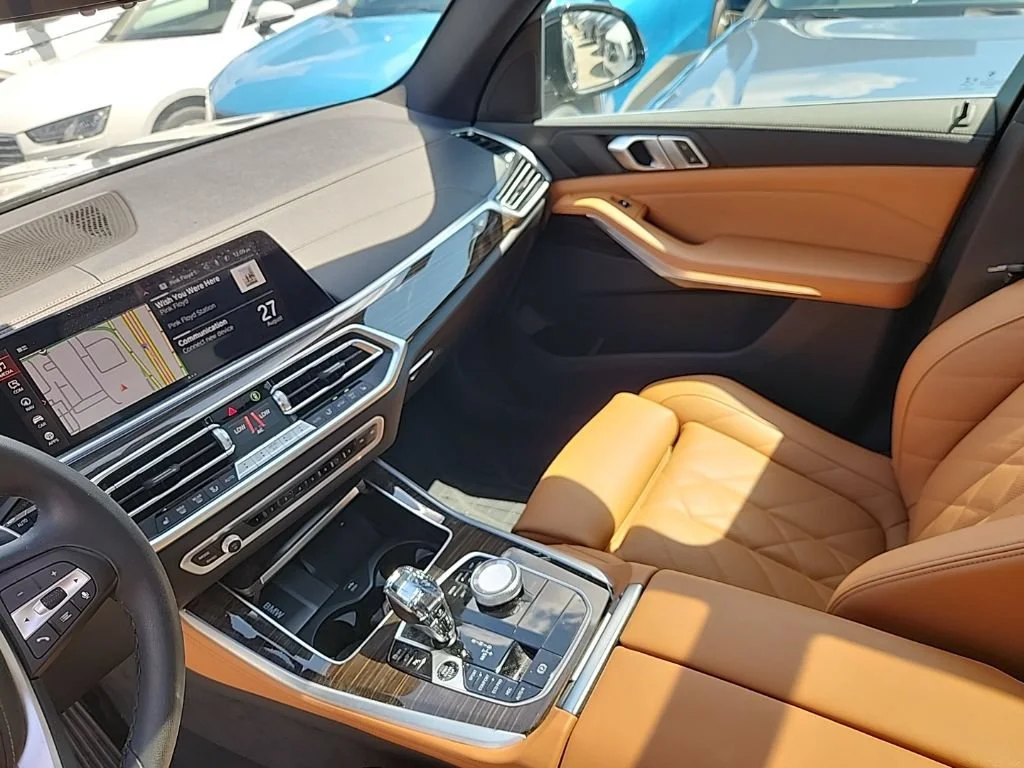Certified Used 2023 Jet Black BMW xDrive40i image 6