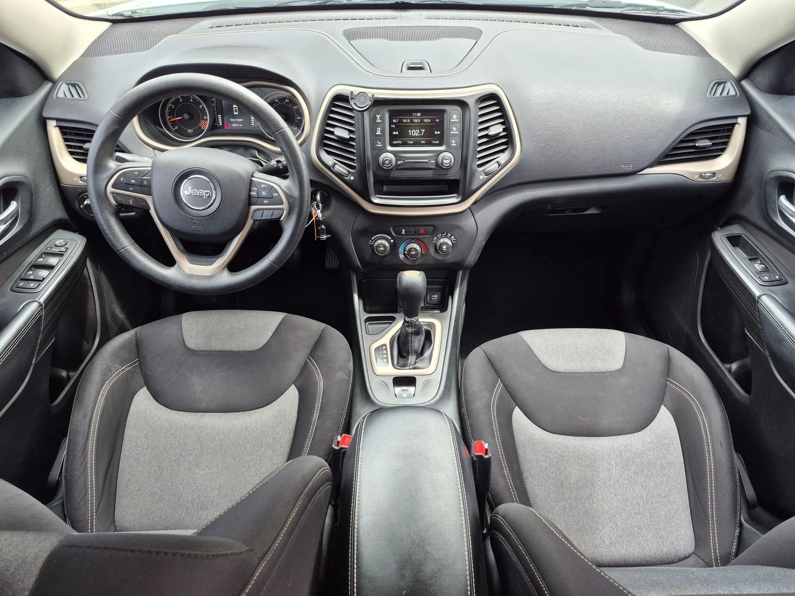 Used 2015 Bright White Clearcoat Jeep Sport image 16