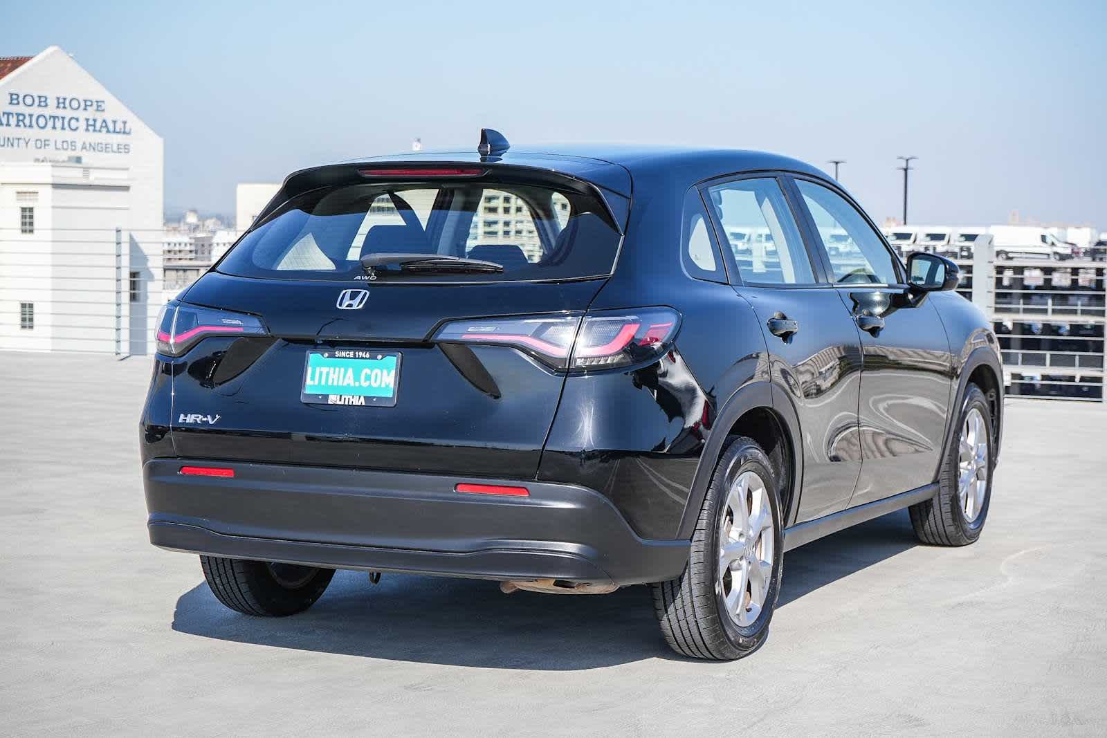 Used 2025 Black Honda LX image 6