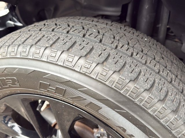 Used 2023 Black Jeep Overland image 15