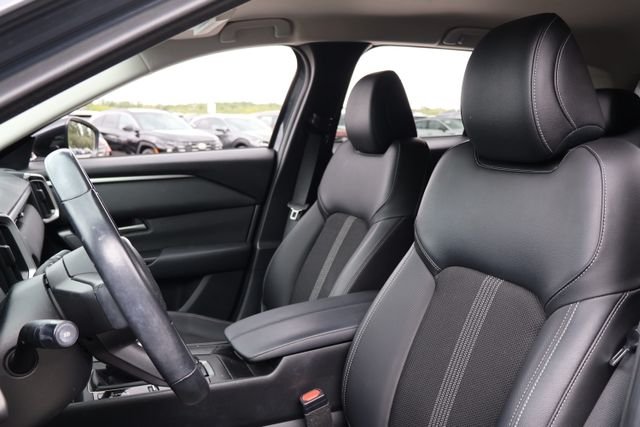 Used 2024 Gray Mazda 2.5 S Select Package image 12