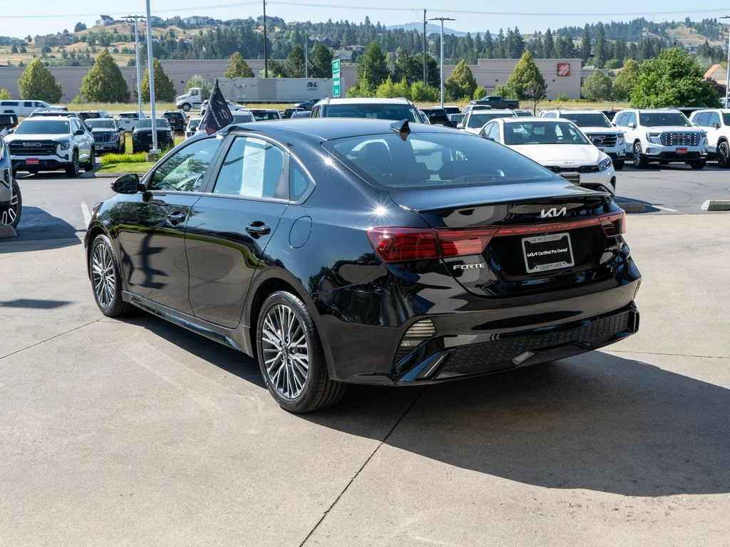Used 2023 Black Kia GT-Line image 5