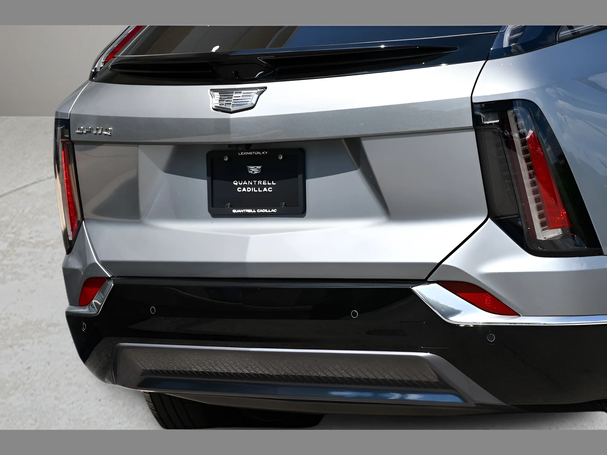 New 2027 Argent Silver Metallic Cadillac Luxury image 27