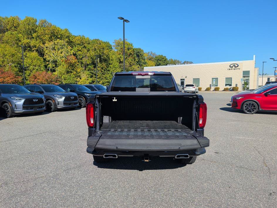 Used 2024 Titanium Rush Metallic GMC AT4 image 15