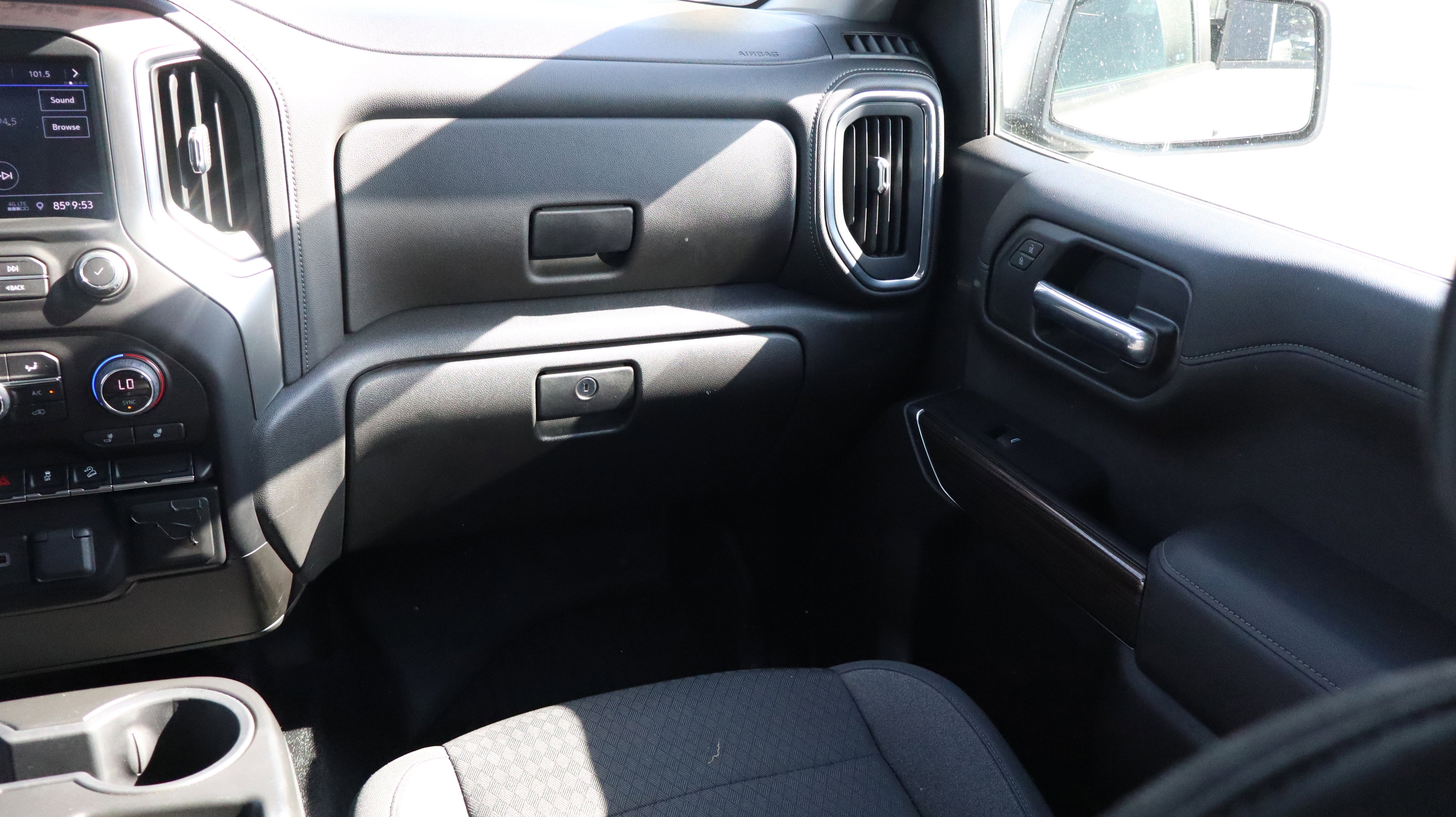 2021 Chevrolet Silverado 1500 RST - Photo 10
