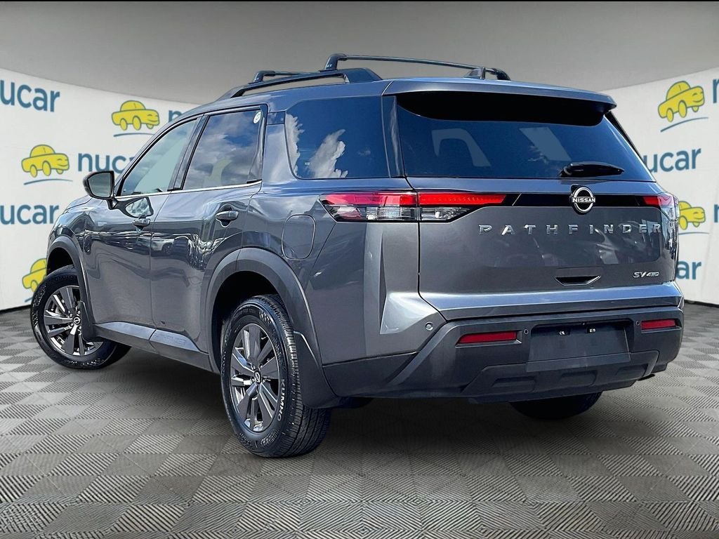 Used 2023 Gray Nissan SV image 4