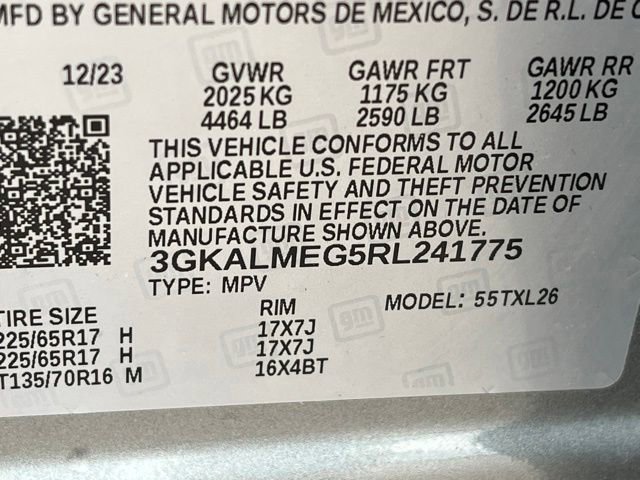 Used 2024 Sterling Metallic GMC SLE image 14
