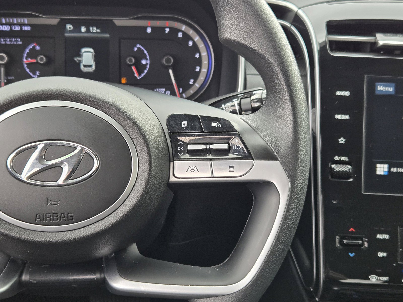 Certified Used 2024 Hampton Gray Hyundai SEL image 15