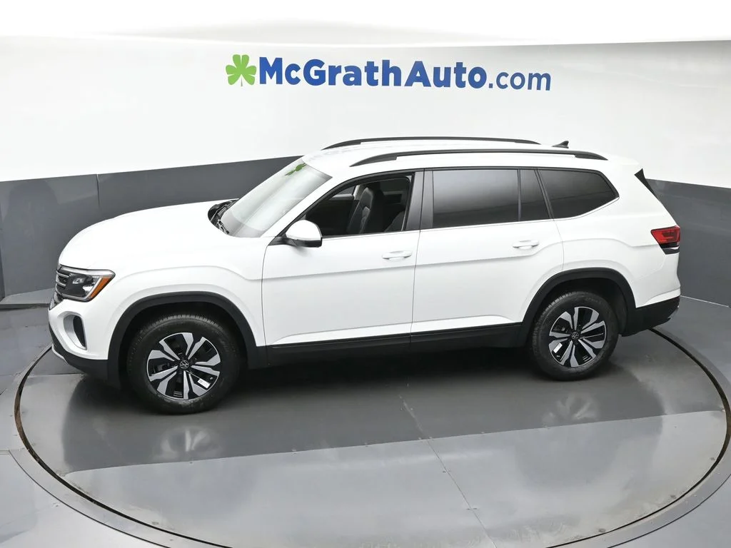New 2026 White/off-white Volkswagen 2.0T SE image 22
