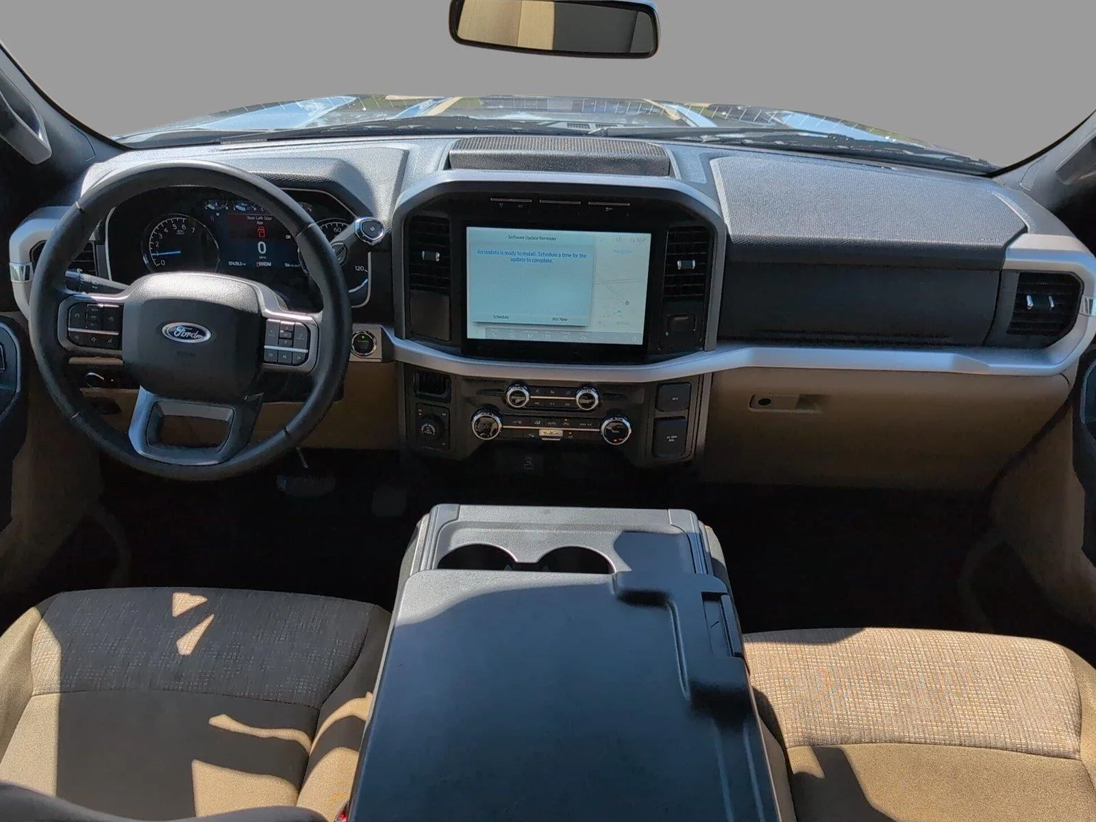 Used 2023 Oxford White Ford XLT image 26