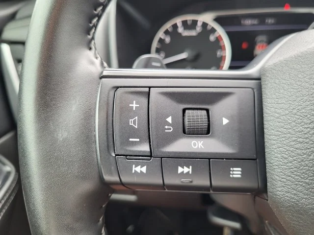 Used 2025 Silver Nissan SV image 21