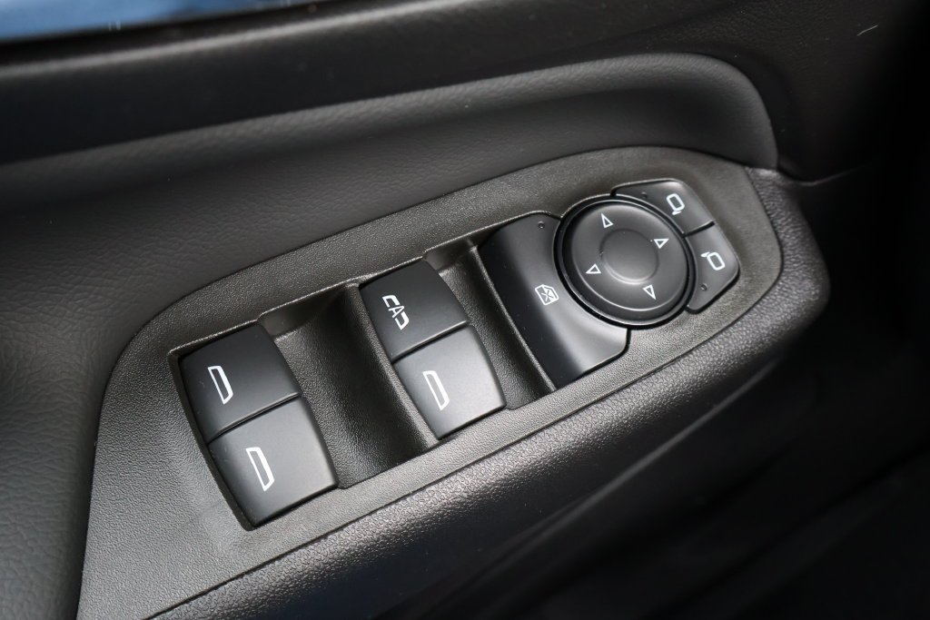2024 Chevrolet Equinox LT - Photo 38