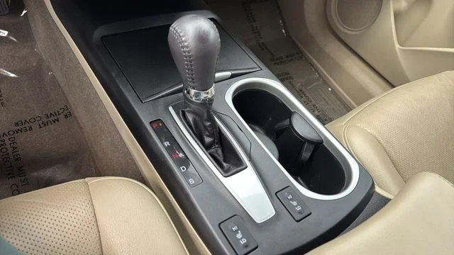 Used 2016  Acura Base image 31