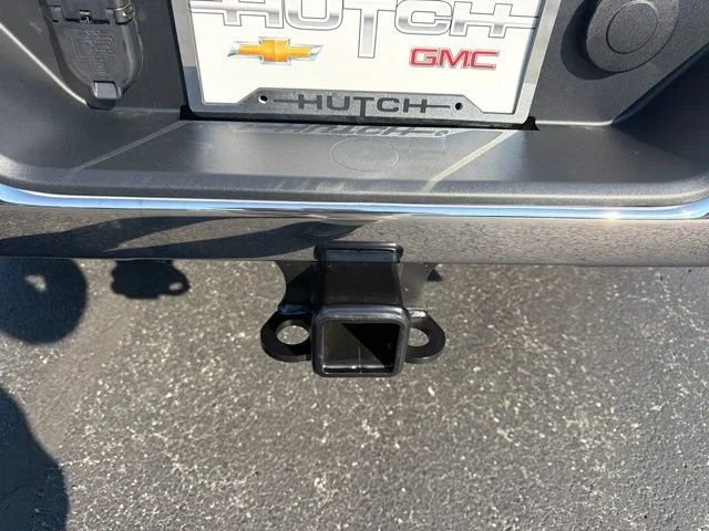 New 2026 Summit White GMC Pro image 20