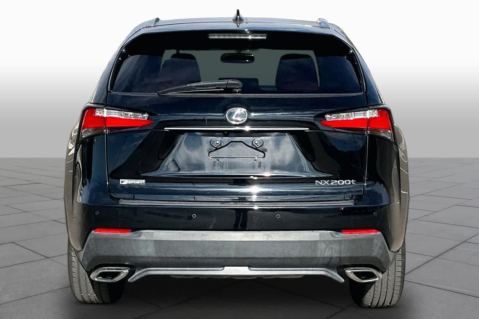 Used 2017 Obsidian Lexus  image 5