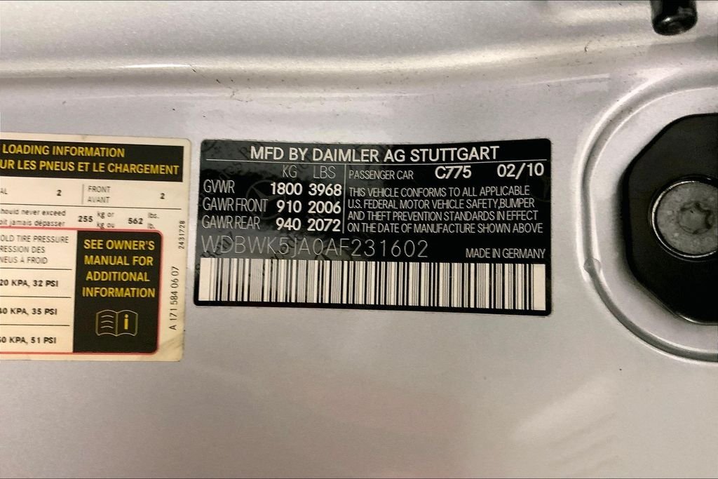 Used 2010  Mercedes-Benz SLK 350 image 28