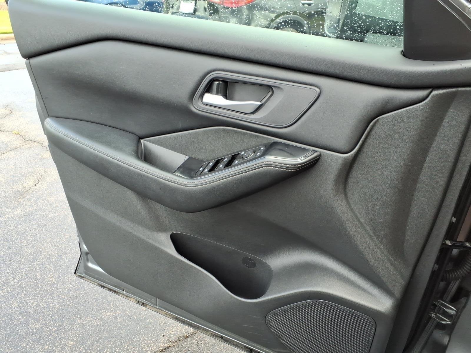 Used 2024 Gun Metallic Nissan SV image 26