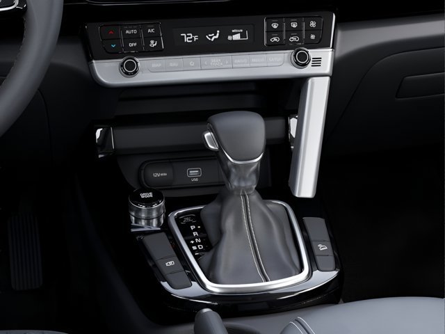 Used 2025 White Kia S image 23